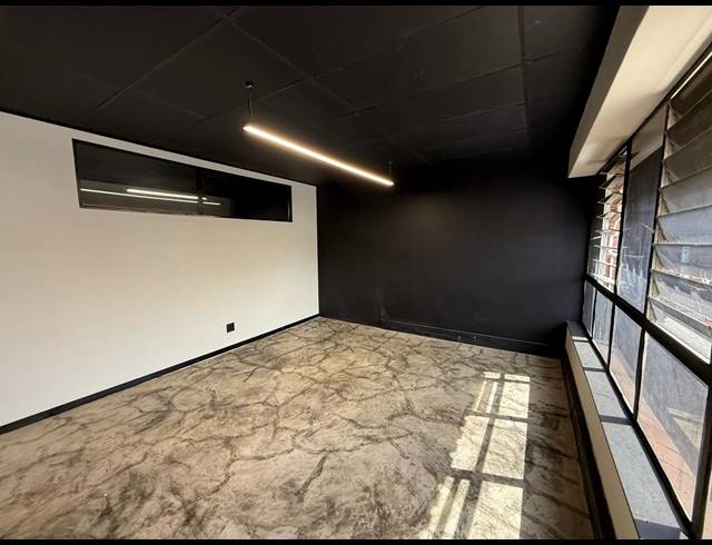 479M² WAREHOUSE TO LET IN ISANDO